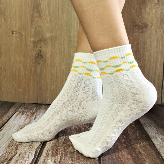 White Textured - Autumn Wave Socks